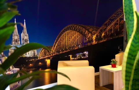 Montana Hotel Köln-Bonn Airport, Lobby sitting area