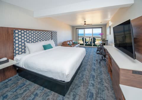 Sea Edge Beachside Hotel, Room