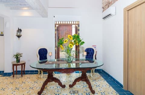 Hotel boutique callecitas de san diego, Reception