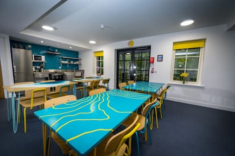 Loch Ness Bunk Inn, Shared kitchen facilities