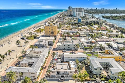 Neptune Oceanfront Rentals, Beach