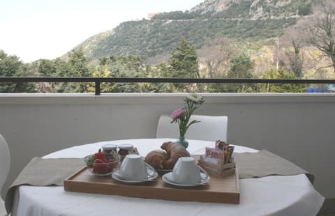 PrimeQuerce Agriturismo, In-room dining