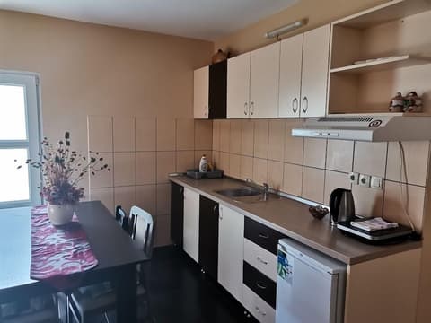 Airport Apartments, Private kitchen