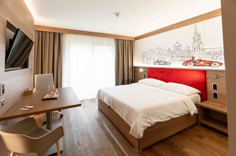 Los Lorentes Residences, Room