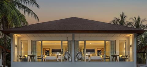 Avani+ Fares Maldives Resort, Room