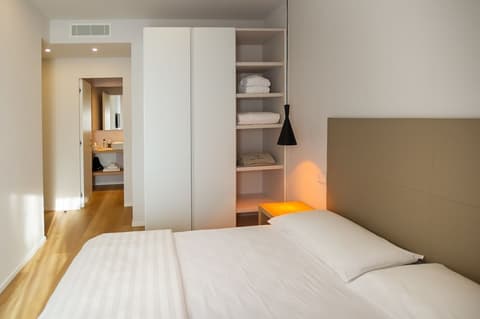 Ah Porticcioli boutique apartments, Room