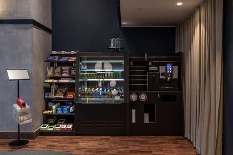 Scandic Helsinki Hub, Lobby