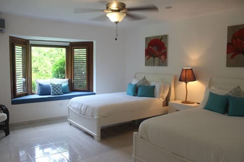 Caribbean Golf Villa, Room