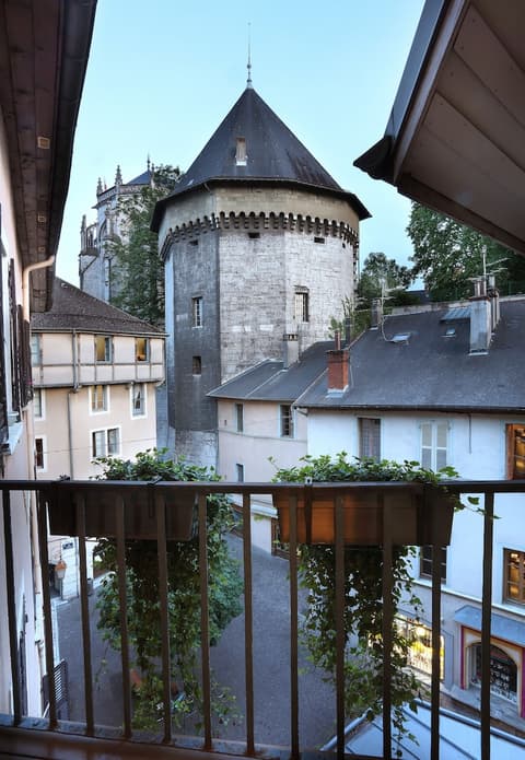 Petit Hôtel Confidentiel, Terrace/patio