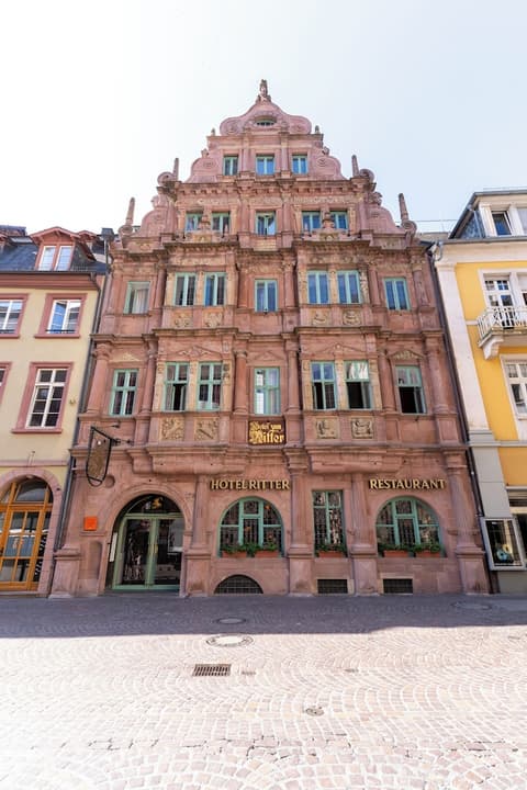 Hotel zum Ritter St. Georg, Front of property