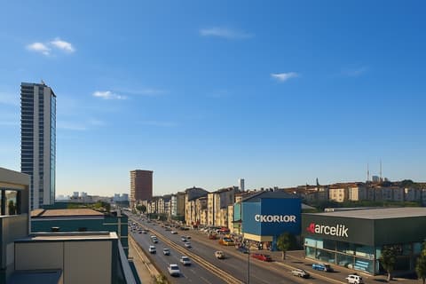 Monezza Avcılar, View from property