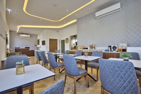 Tritoni Valletta Boutique Hotel, Reception