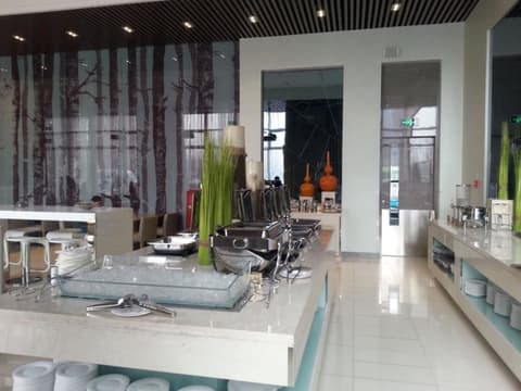 Holiday Inn Express Beijing Yizhuang by IHG, Dining