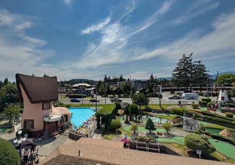 Coast Parksville Hotel, Point of interest
