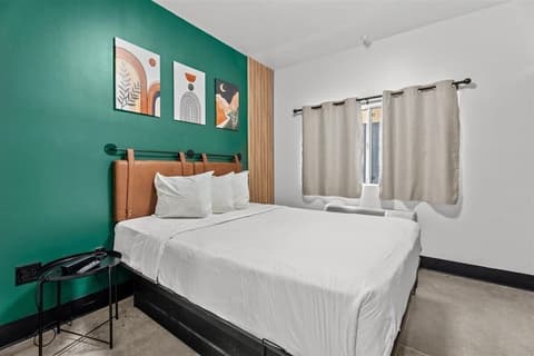 Le Bon Hotel Hollywood, Room