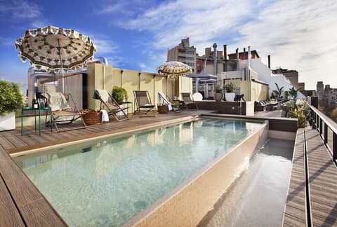 Hotel Vincci Gala, Rooftop pool