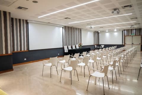 Hotel Metropolitano Supara, Reception hall