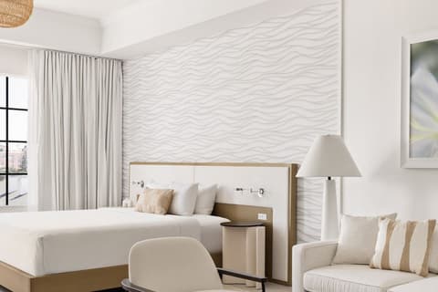 The Hotel Zamora, Room