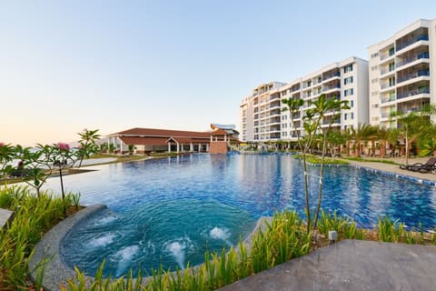 Dayang Bay Resort Langkawi, Pool