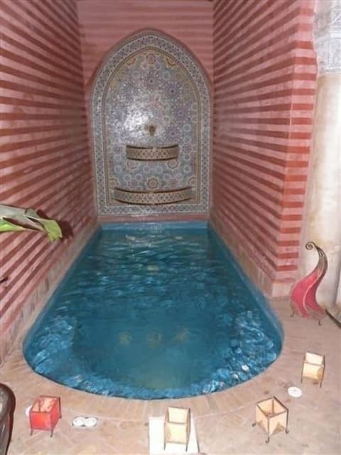 Riad Sidi Ayoub, Exterior