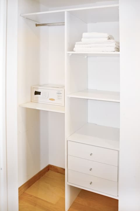 Color Botanico, Room