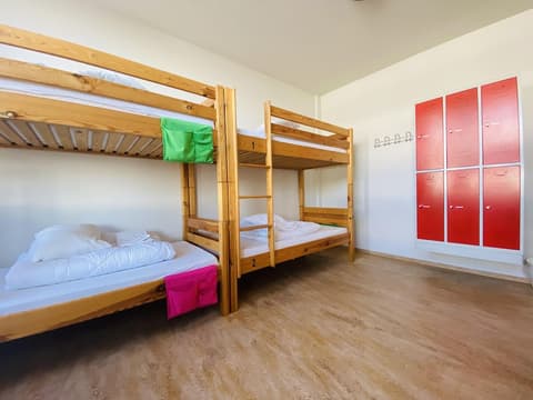 Bus Hostel Reykjavik, Room