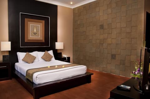 Sindhu Mertha Suite, Room