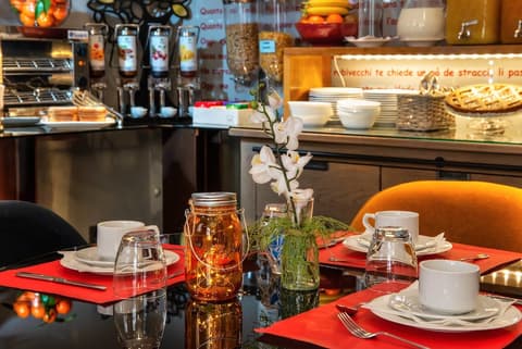 Hotel Navona Colors, Breakfast area