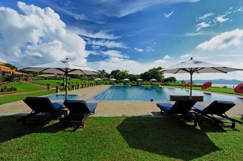 Bagan Thiripyitsaya Sanctuary Resort, Outdoor pool