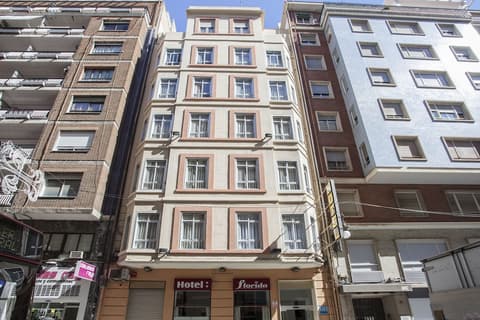 Hotel Valencia de la Música, Front of property