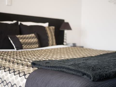 Bellano Motel Suites, Room