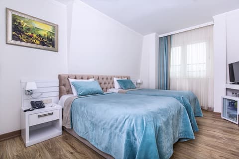 Orange County Kemer, Room