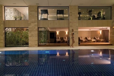 Miracle Istanbul Asia Airport Hotel & Spa, Indoor pool
