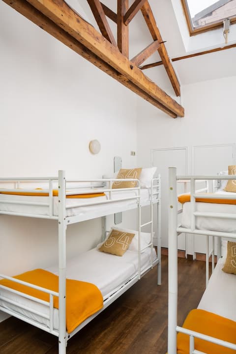 Le Village Montmartre by Hiphophostels, Room