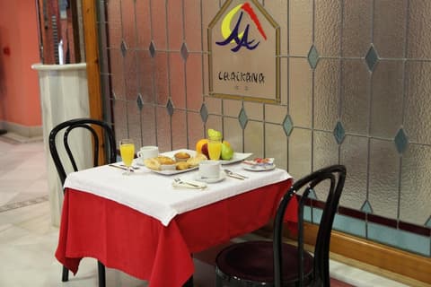 Hostal Chaikana, Restaurant