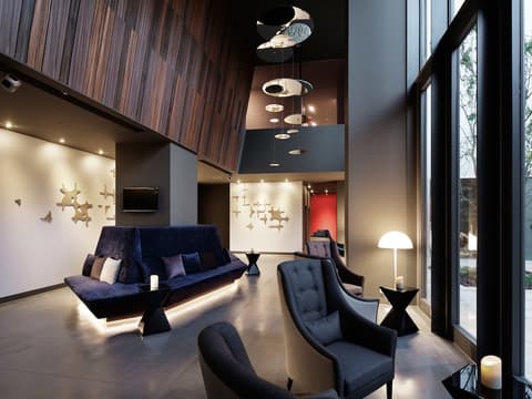 Shinjuku Granbell Hotel, Lobby lounge