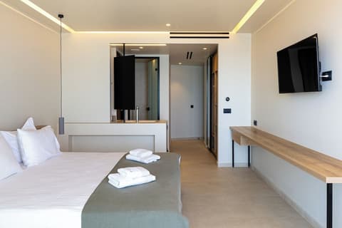 PHEIA, Vriniotis Resorts, Room