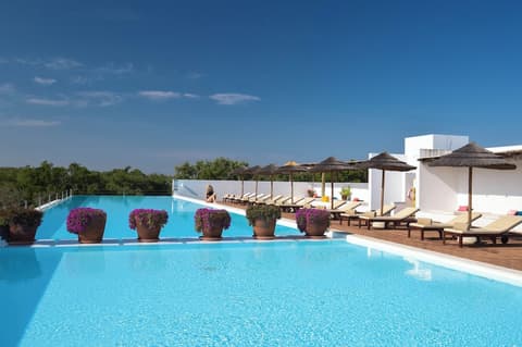 The Lince Ecorkhotel Évora, Infinity pool