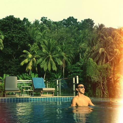 Lae Lay Suites, Outdoor pool