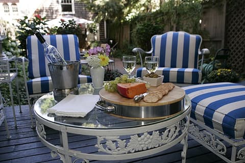 The Morgan State House, Outdoor dining