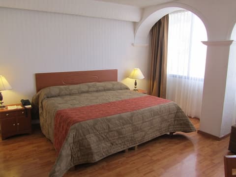 Hotel Don Miguel, Room