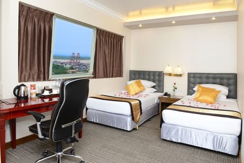 Hotel Grand United Ahlone Branch, Room