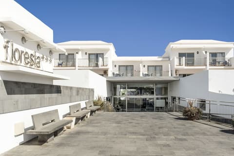 Hotel Floresta, Property entrance