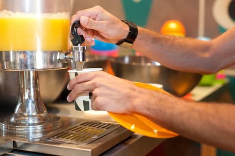 St Christopher's Inn, Barcelona - Hostel, Breakfast buffet