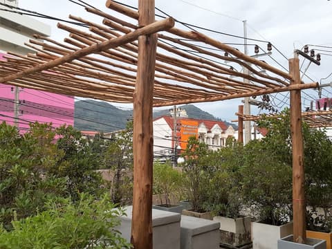 Limburi Hometel, Terrace/patio