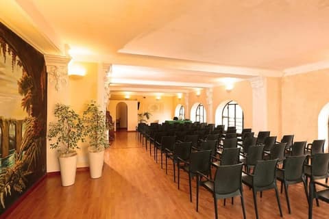 Hotel La Nuova Rotaia, Meeting facility