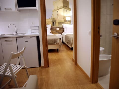 Lisbon Style Guesthouse, Room