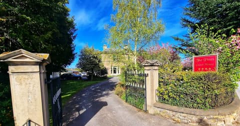 The Pines Guesthouse, Front of property