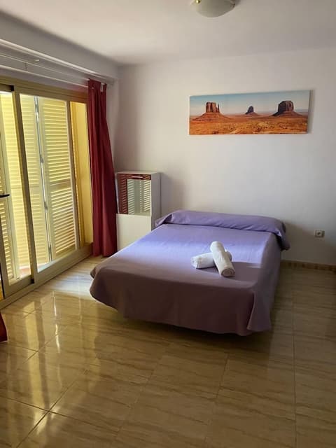 PUERTA DEL SOL TRM, Room