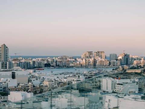 Aparthotel Adagio Malta Central, Pool